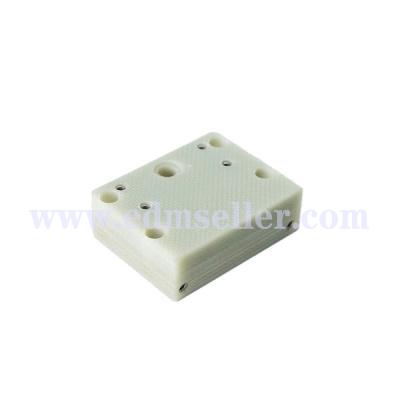 FANUC A290-8111-X527 F319 UPPER ISOLATOR PLATE